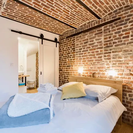 La Grange De - 2 Bedrooms - Pkg By Finenest 리에주